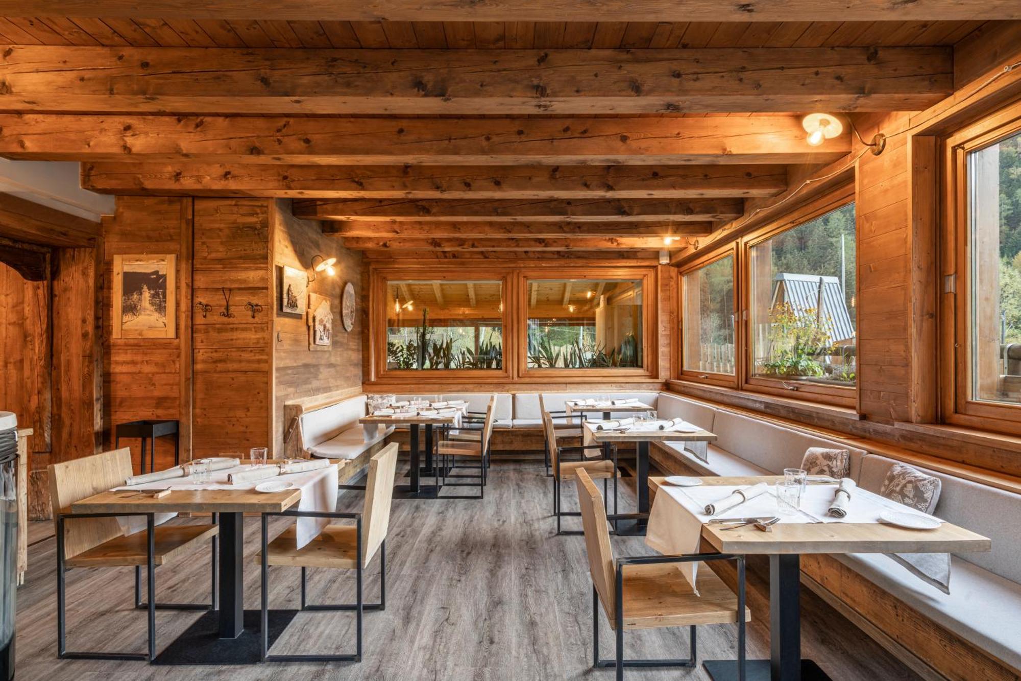 La Tana Dell'Orso Hotel & Spa Ponte Di Legno Exteriör bild