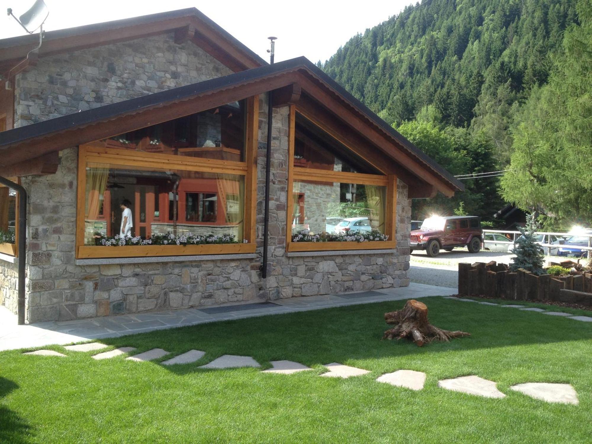 La Tana Dell'Orso Hotel & Spa Ponte Di Legno Exteriör bild
